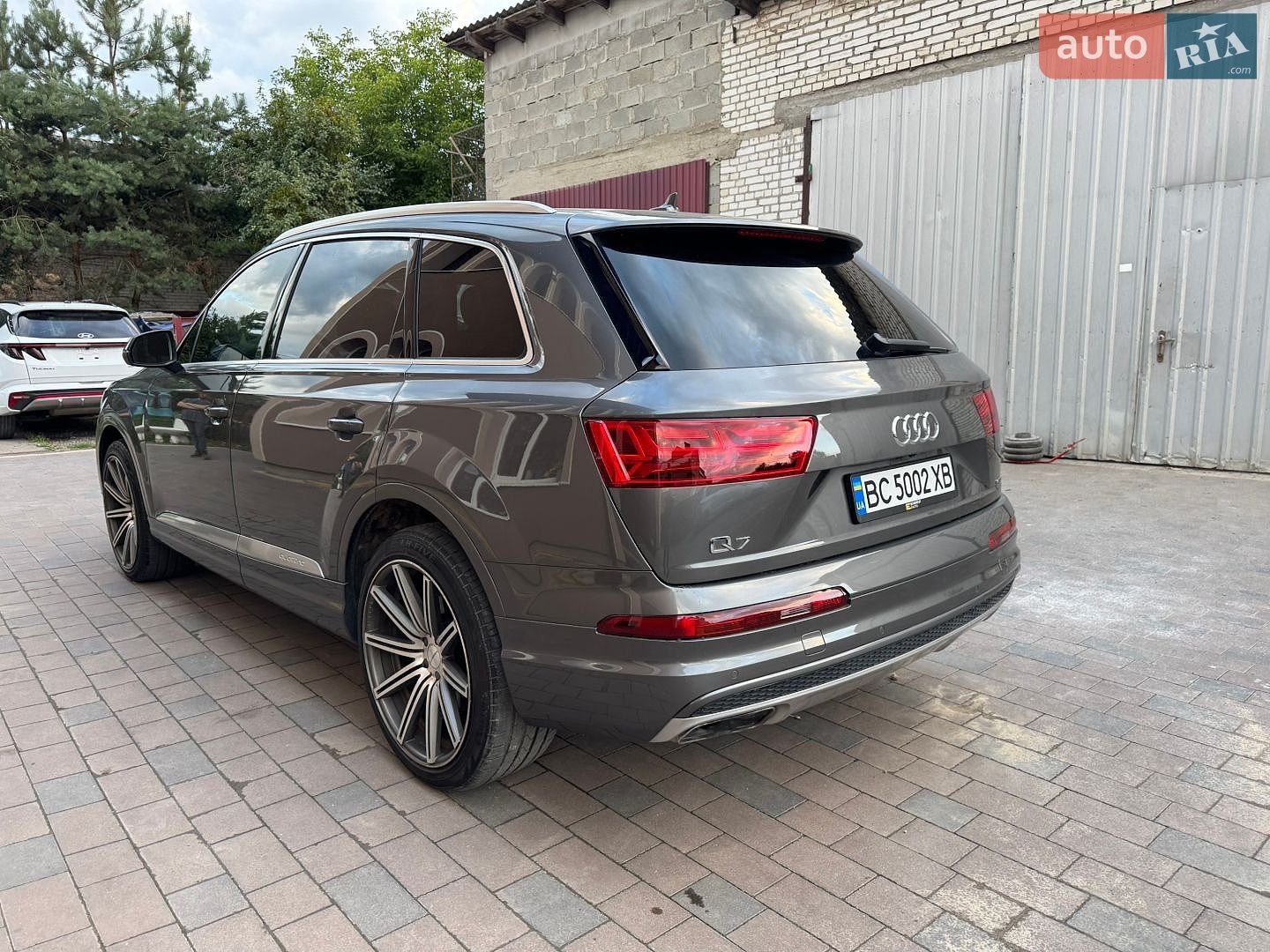 Audi Q7 2019 VIN WA1AHAF75KD047392 фото оголошення 9 з 36