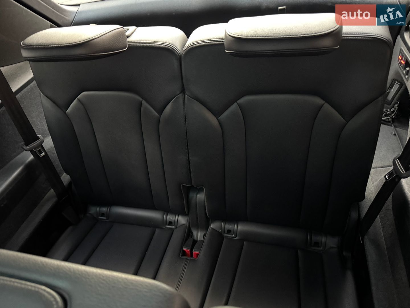 Audi Q7 2019 VIN WA1AHAF75KD047392 фото оголошення 28 з 36