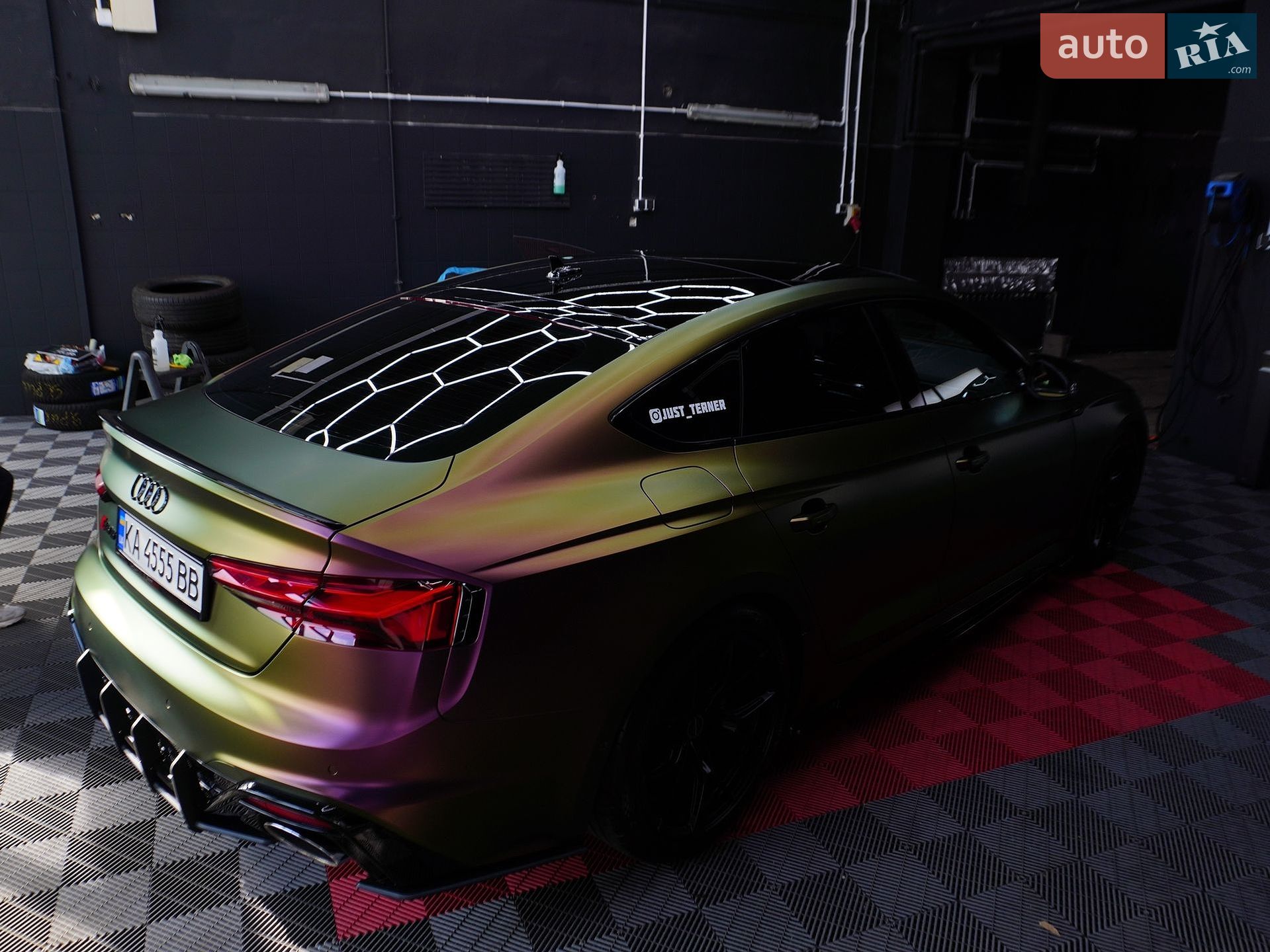 Audi RS5 2023 VIN WUAAWCF55PA903730 фото оголошення 8 з 76