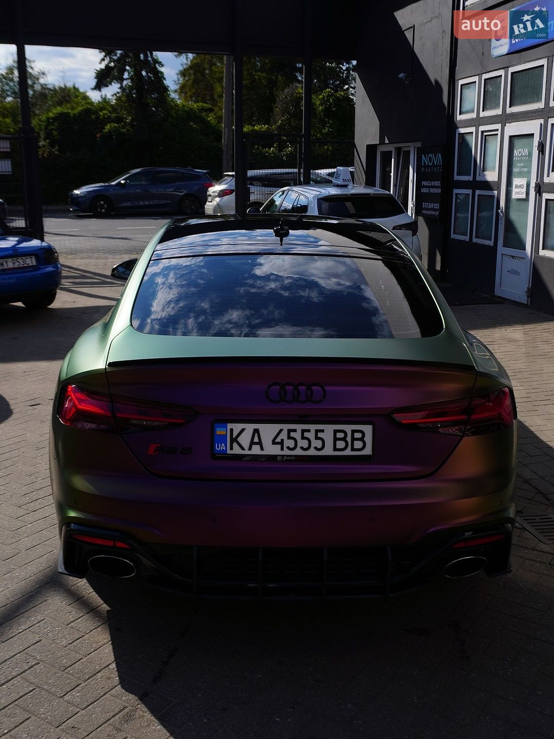 Audi RS5 2023 VIN WUAAWCF55PA903730 фото оголошення 32 з 76