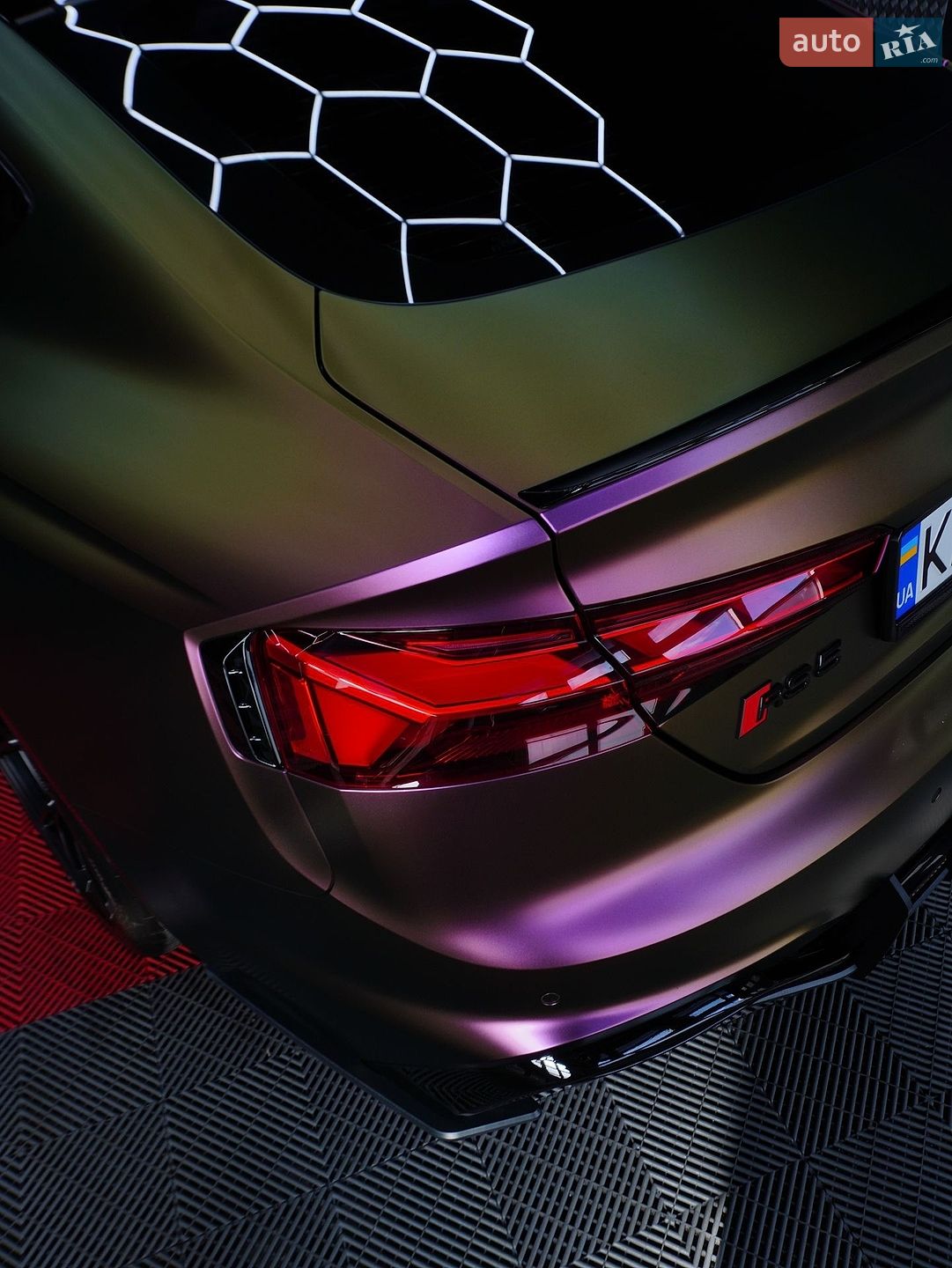 Audi RS5 2023 VIN WUAAWCF55PA903730 фото оголошення 39 з 76