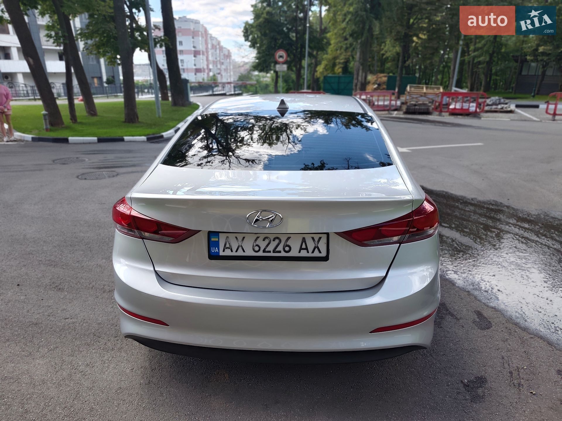 Hyundai Elantra 2016 VIN 5NPD84LF1HH034450 фото оголошення 8 з 17