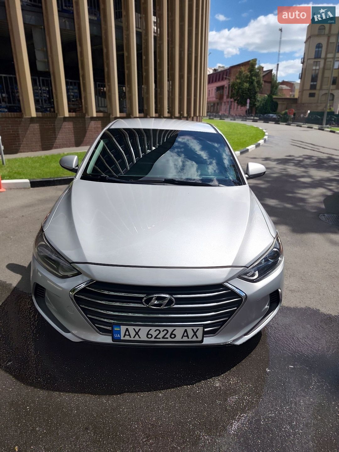 Hyundai Elantra 2016 VIN 5NPD84LF1HH034450 фото оголошення 9 з 17