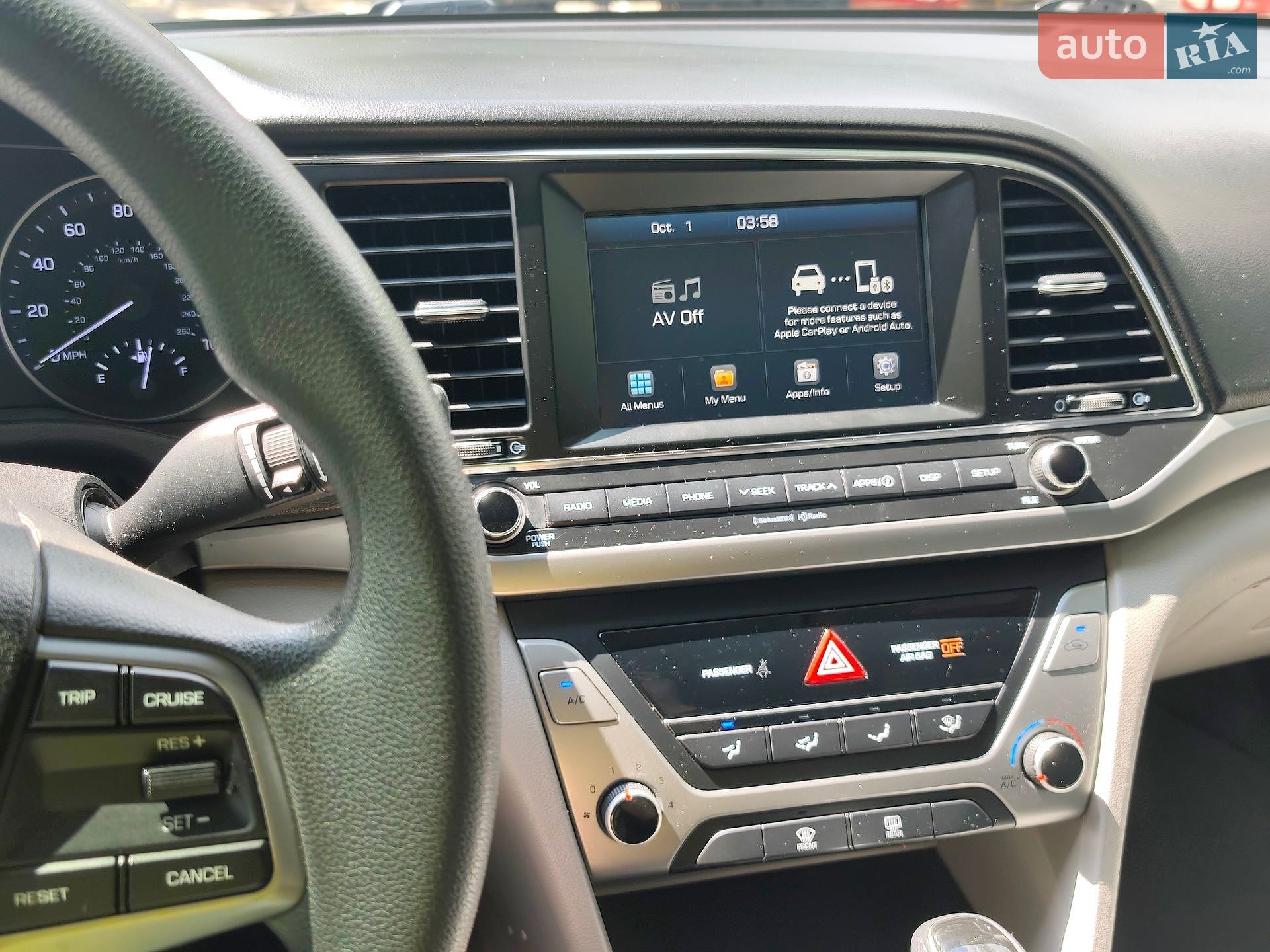 Hyundai Elantra 2016 VIN 5NPD84LF1HH034450 фото оголошення 14 з 16