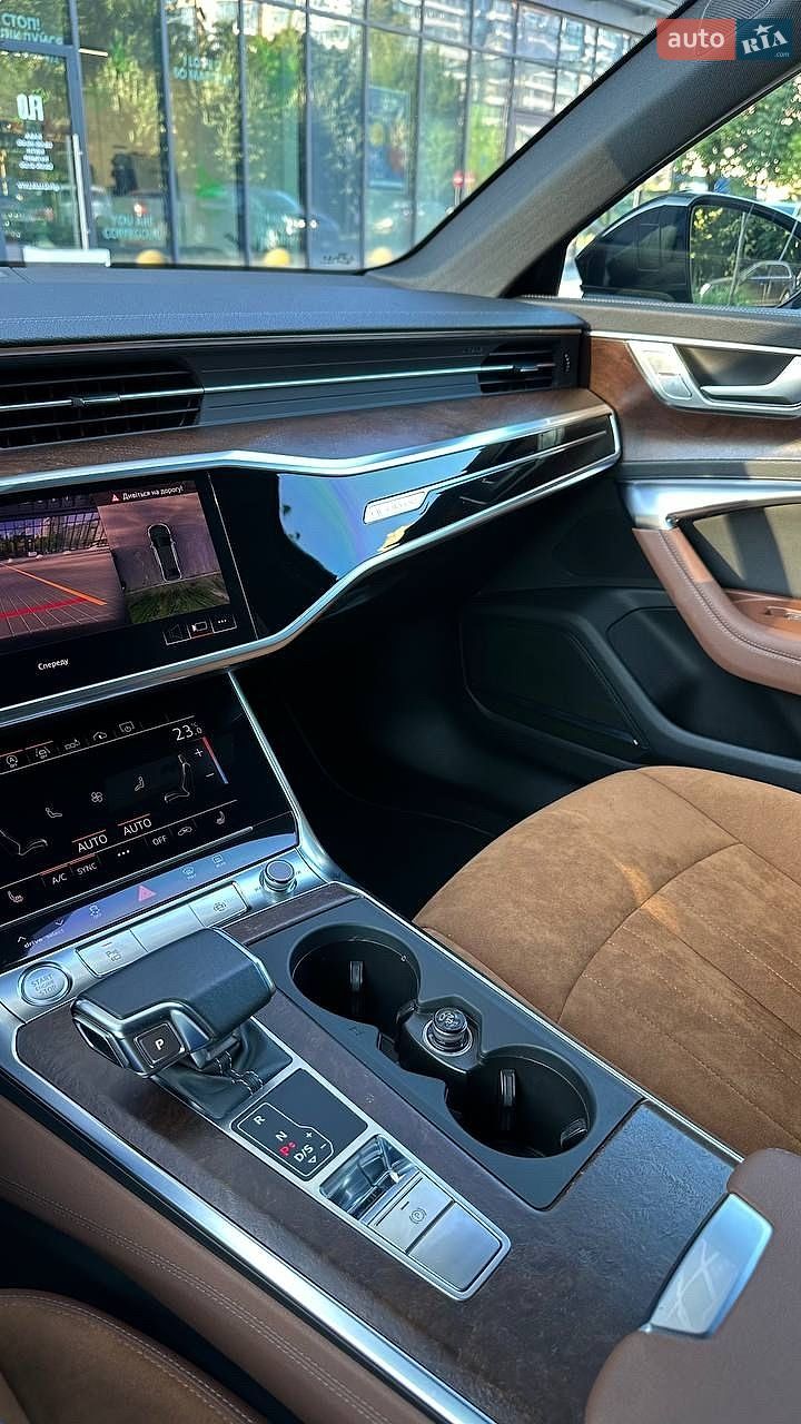 Audi A6 2019 VIN WAUL2AF28KN099062 фото оголошення 15 з 22