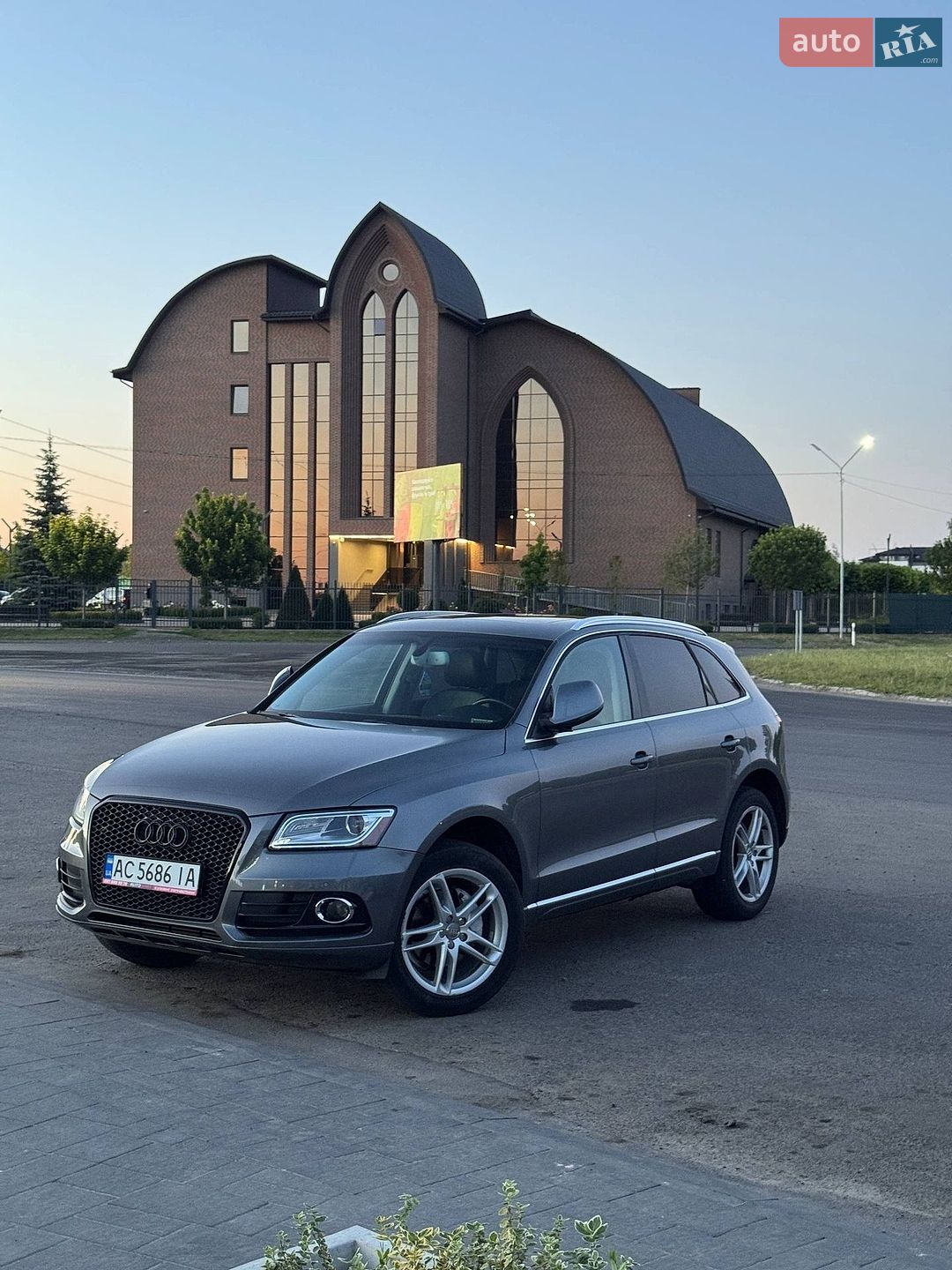 Audi Q5 2013 VIN WA1LFAFP7EA011739 фото оголошення 2 з 3