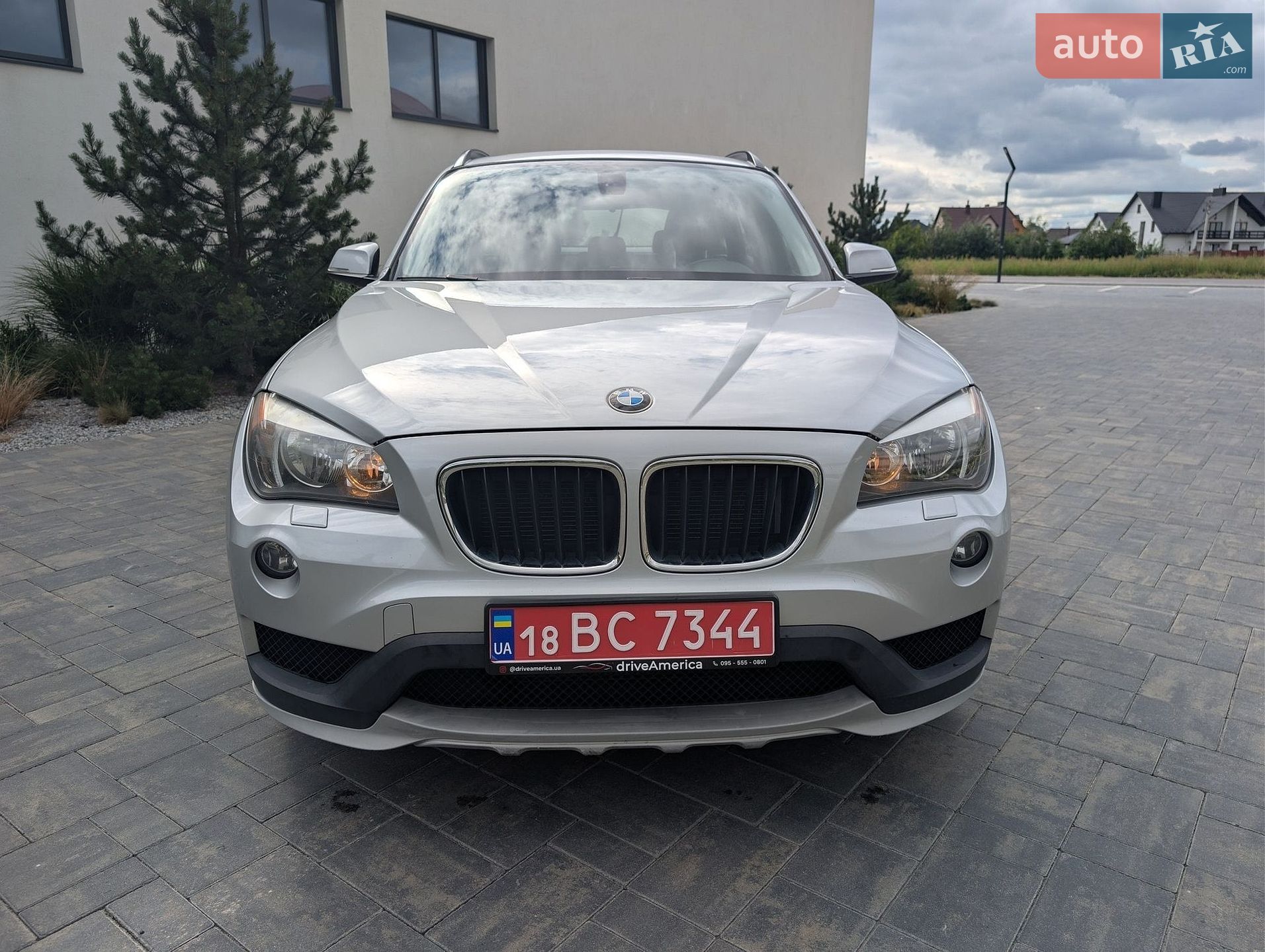 BMW X1 2014 VIN WBAVL1C54FVY25087 фото оголошення 12 з 28
