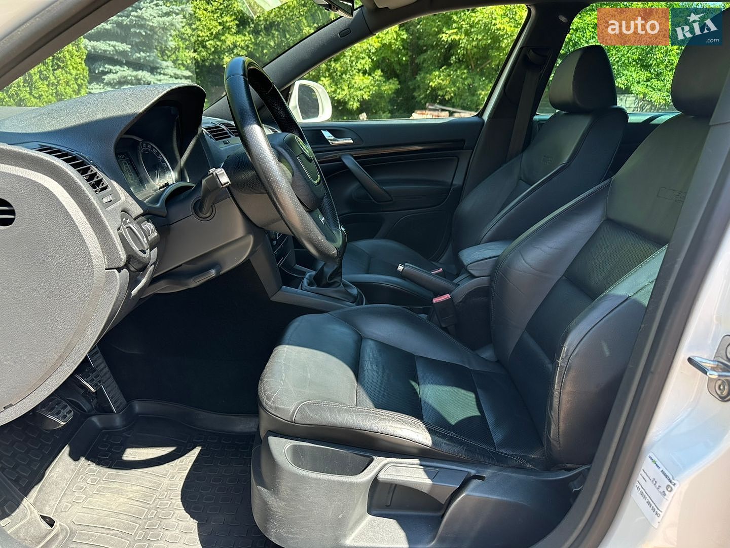 Skoda Octavia 2012 VIN TMBUF61Z8C2131301 фото оголошення 10 з 26