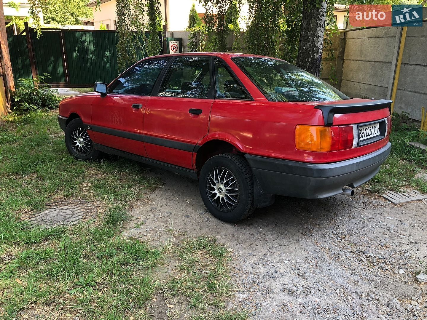 Audi 80 1989 VIN WAUZZZ89ZKA141362 фото оголошення 2 з 24