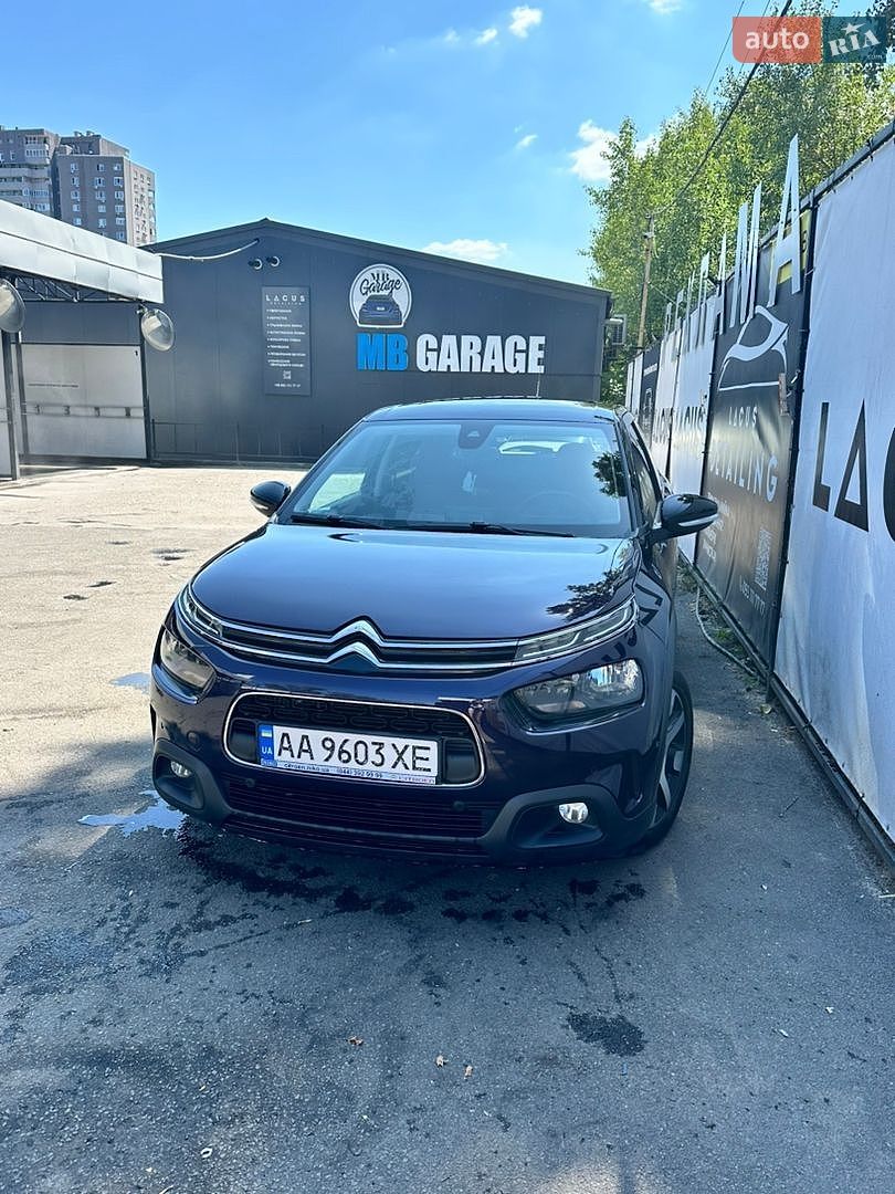 Citroen C4 Cactus 2019 VIN VF70BYHXXKE503923 фото оголошення 3 з 10