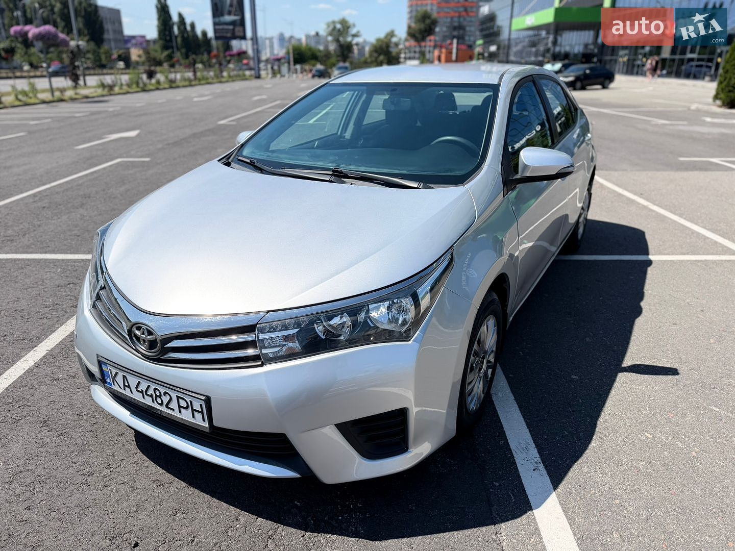 Toyota Corolla 2016 VIN NMTBB0JE50R157631 фото оголошення 4 з 55