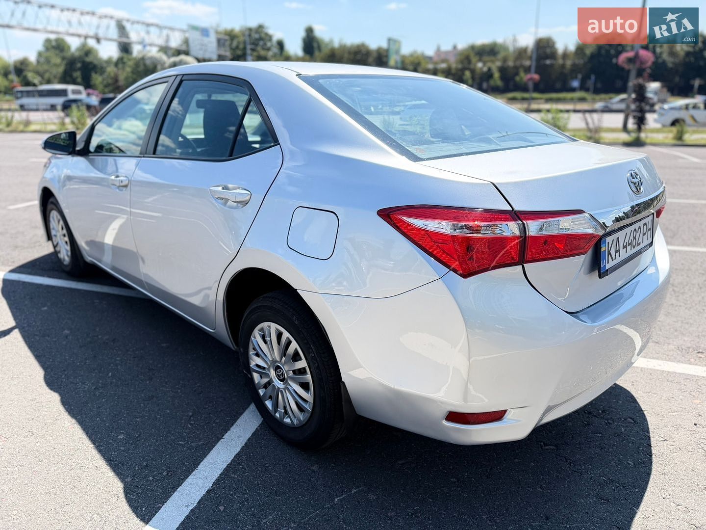 Toyota Corolla 2016 VIN NMTBB0JE50R157631 фото оголошення 12 з 55