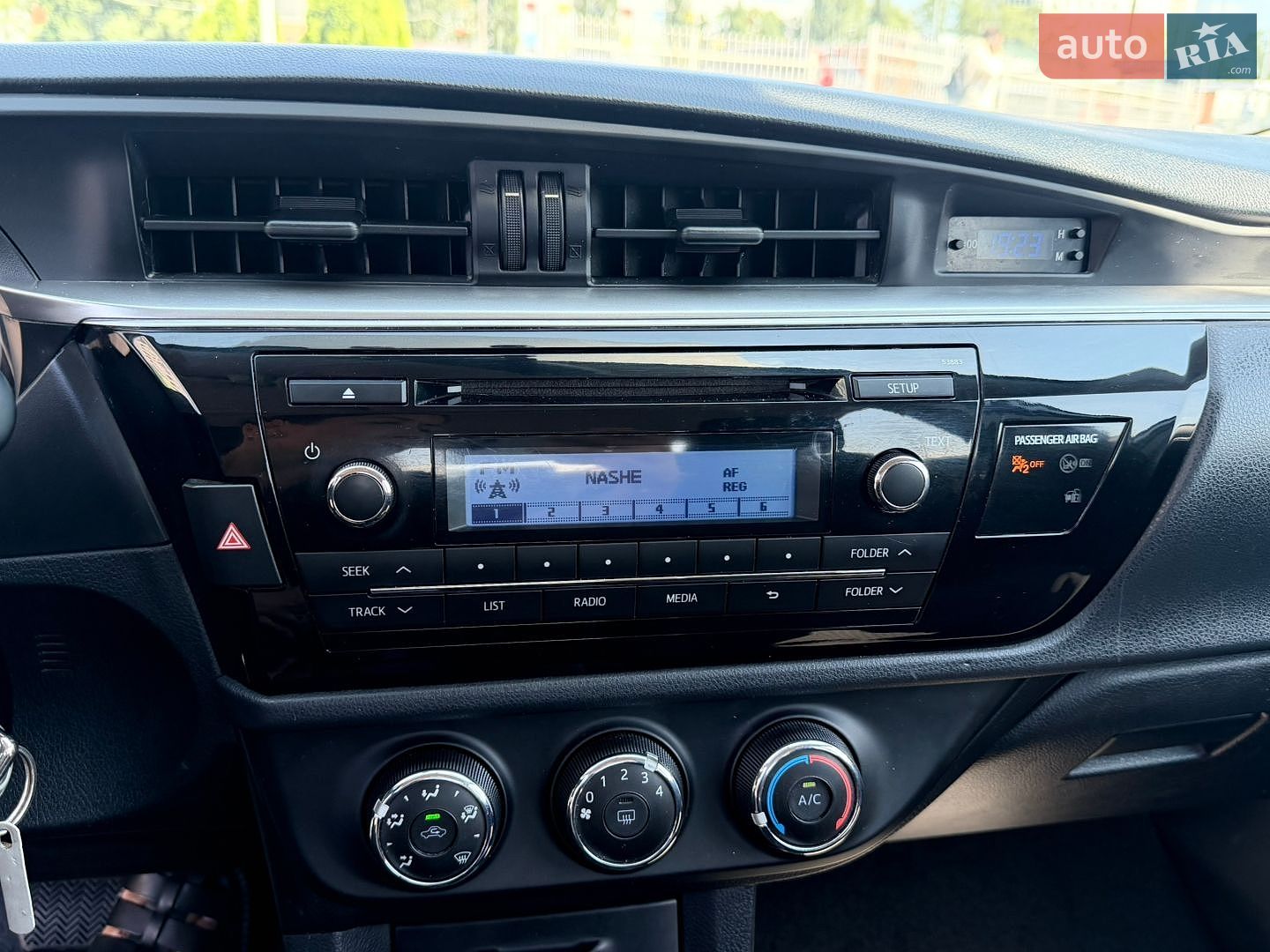 Toyota Corolla 2016 VIN NMTBB0JE50R157631 фото оголошення 30 з 55