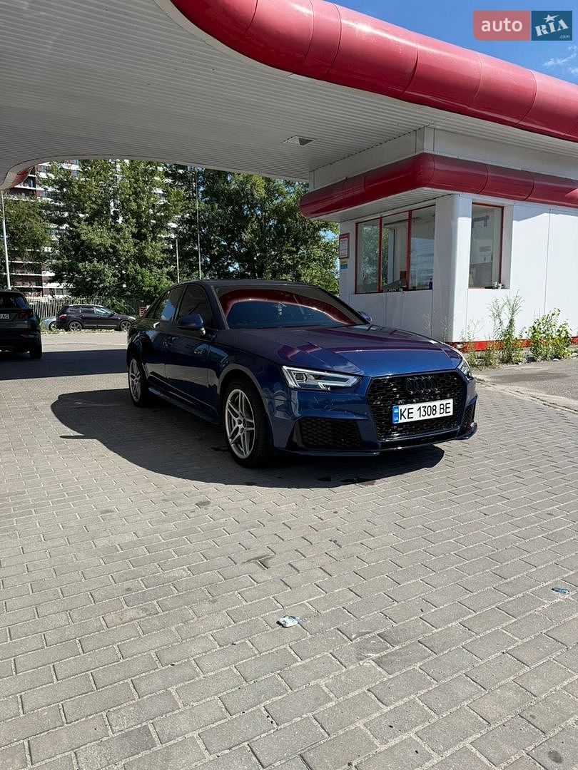Audi A4 2016 VIN WAUANAF45HN055867 фото оголошення 4 з 12