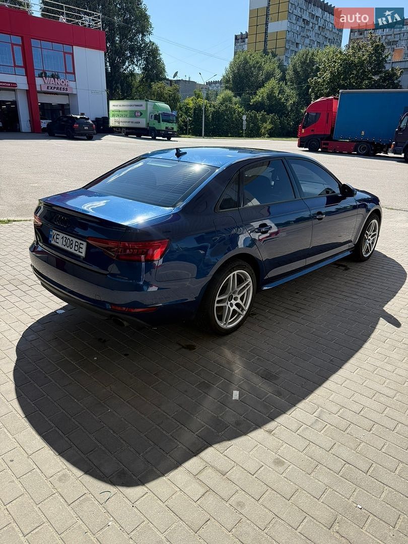 Audi A4 2016 VIN WAUANAF45HN055867 фото оголошення 6 з 12