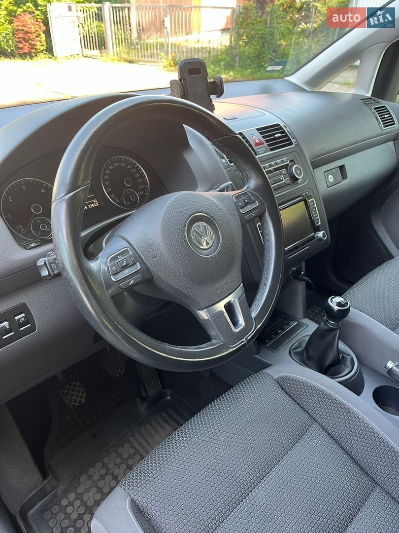 Volkswagen Touran 2011 VIN WVGZZZ1TZCW059297 фото оголошення 19 з 21