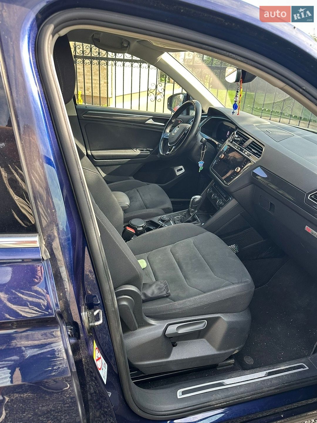 Volkswagen Tiguan 2018 VIN WVGZZZ5NZKW819254 фото оголошення 7 з 23
