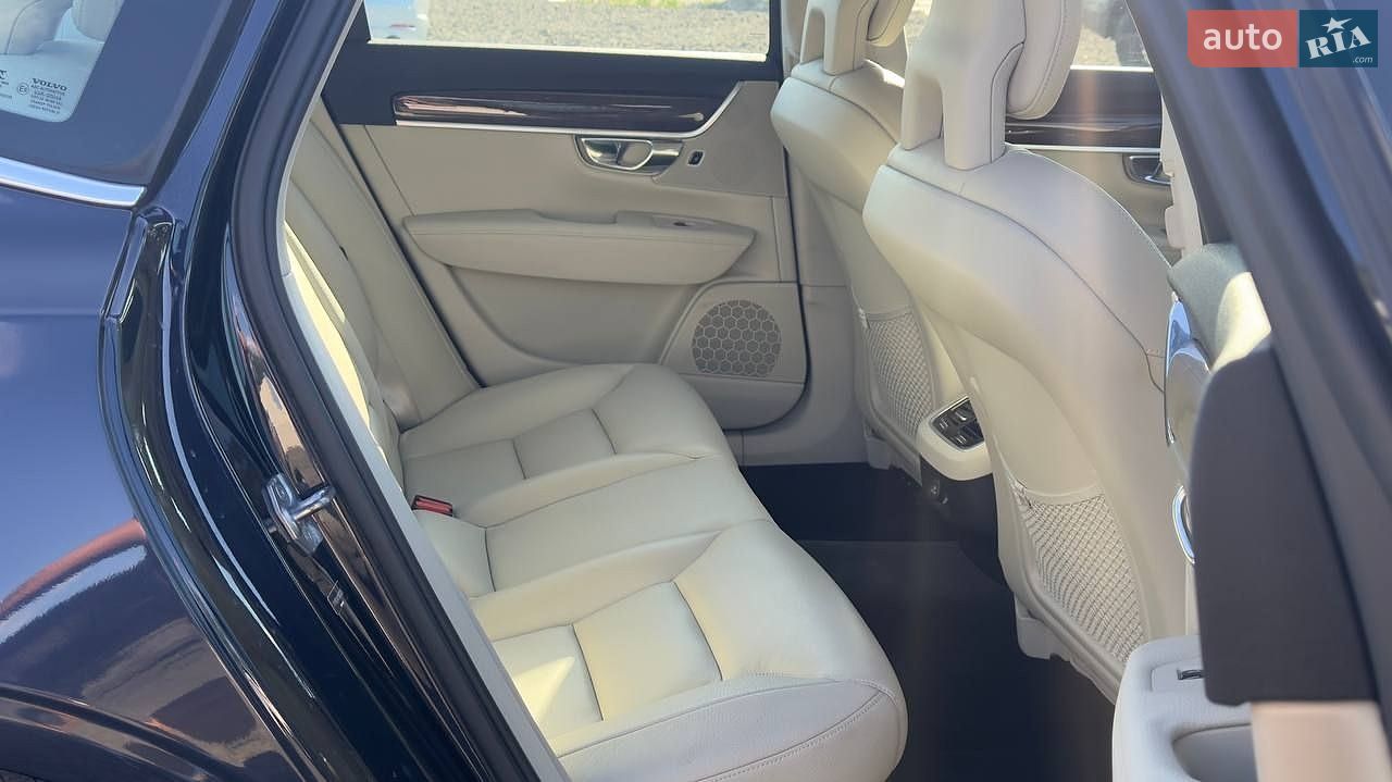Volvo S90 2016 VIN YV1102AK1H1003585 фото оголошення 11 з 28