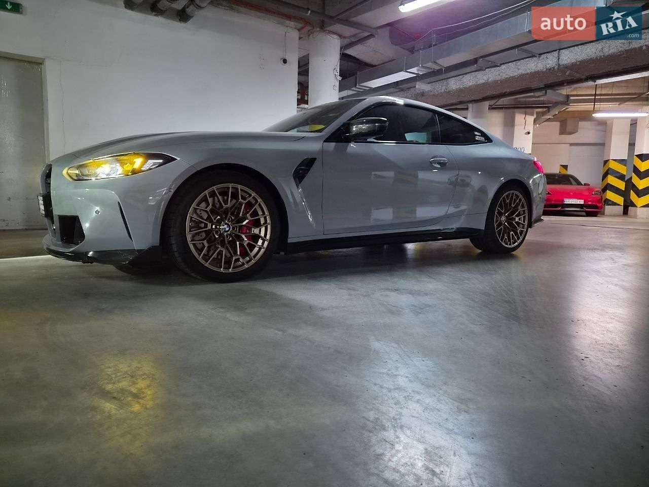 BMW M4 2025 VIN WBS41HK020CV37423 фото оголошення 2 з 8