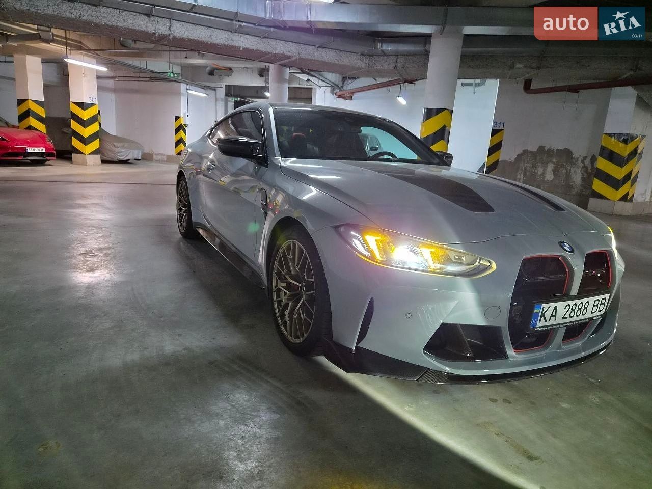 BMW M4 2025 VIN WBS41HK020CV37423 фото оголошення 3 з 8