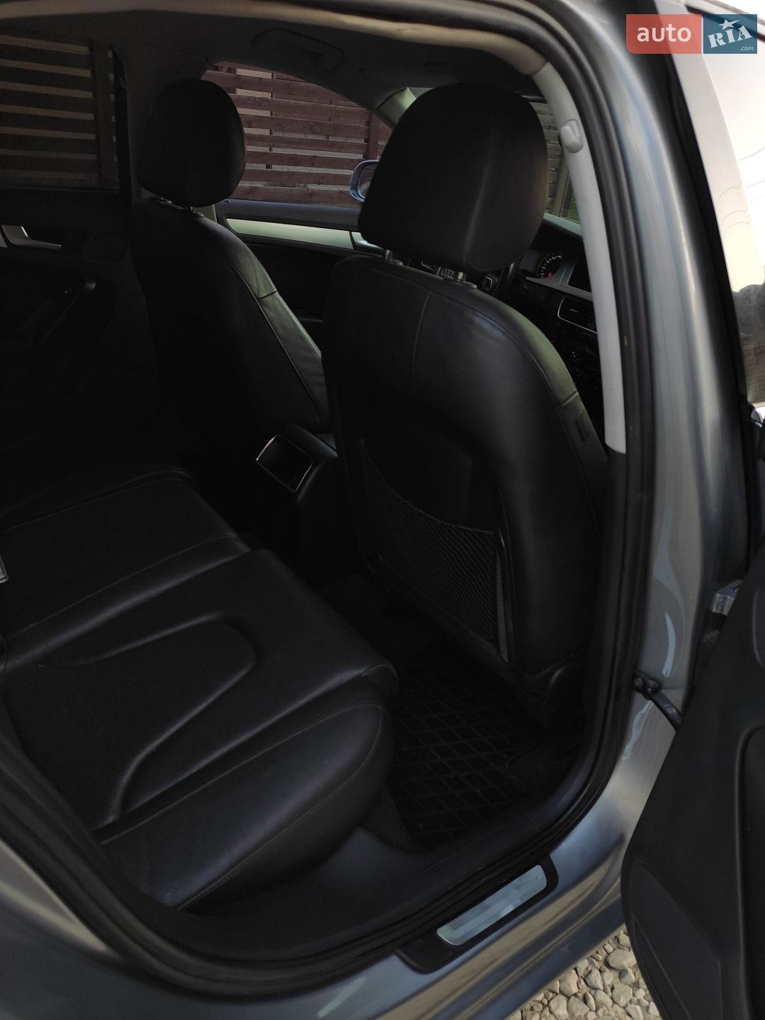 Audi A4 2011 VIN WAUZZZ8K8BN030583 фото оголошення 16 з 40