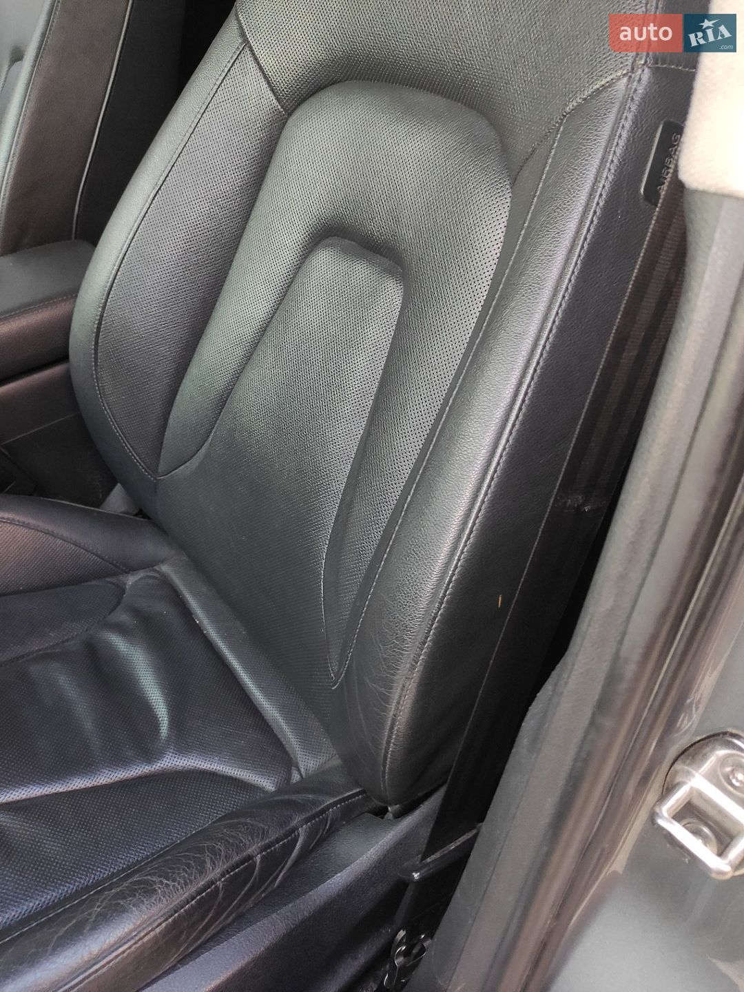 Audi A4 2011 VIN WAUZZZ8K8BN030583 фото оголошення 19 з 40