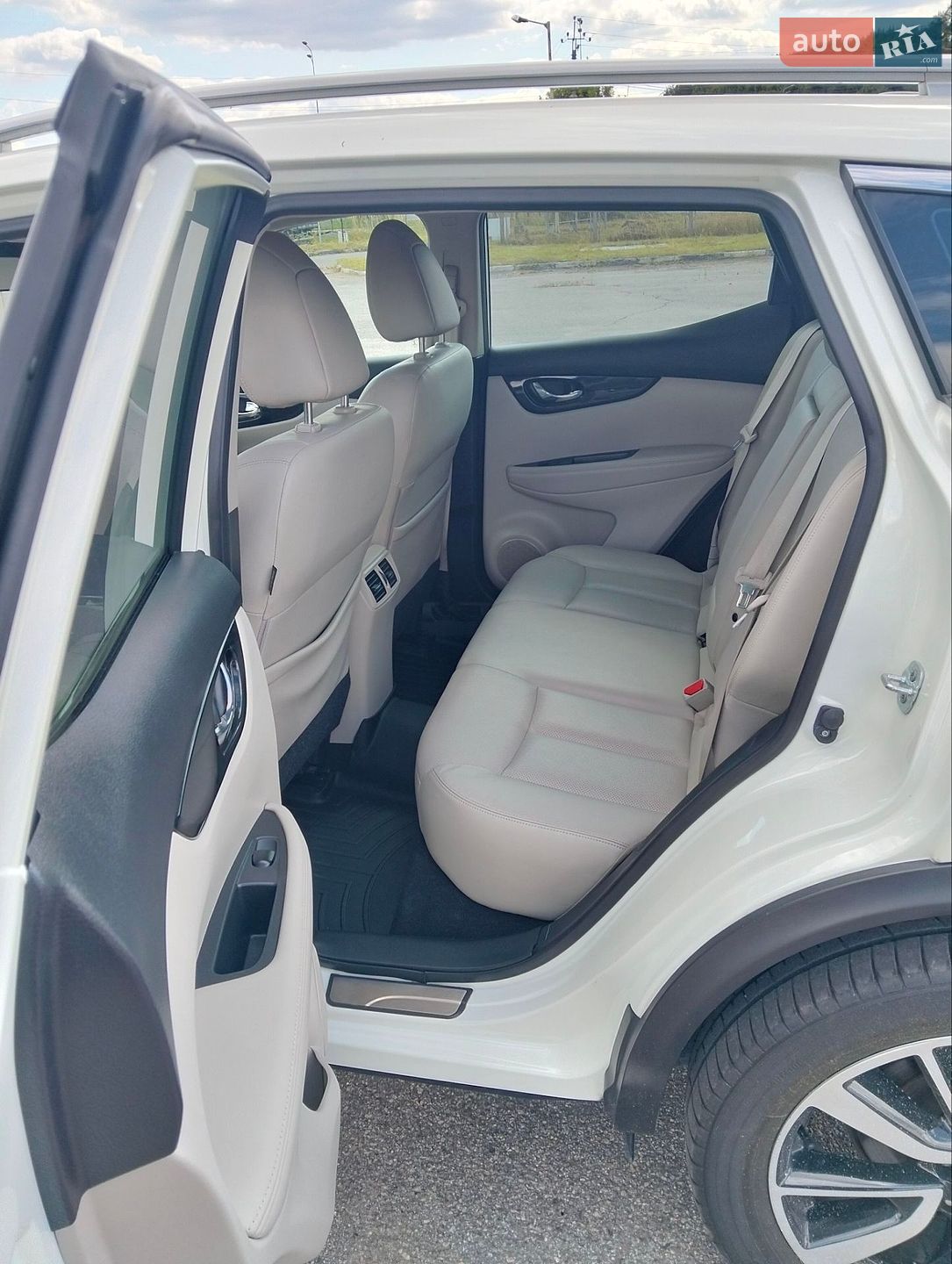 Nissan Rogue Sport 2017 VIN JN1BJ1CPXJW102685 фото оголошення 55 з 61