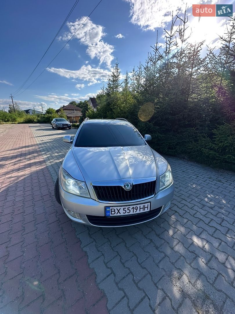 Skoda Octavia 2010 VIN TMBHE61Z0B2066091 фото оголошення 6 з 10