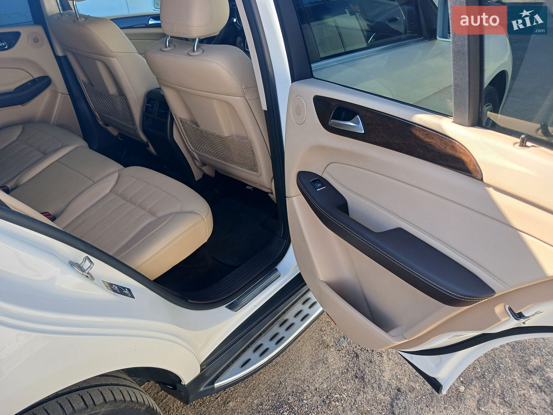 Mercedes-Benz GLE-Class 2016 VIN 4JGDA5JB8GA658595 фото оголошення 10 з 82