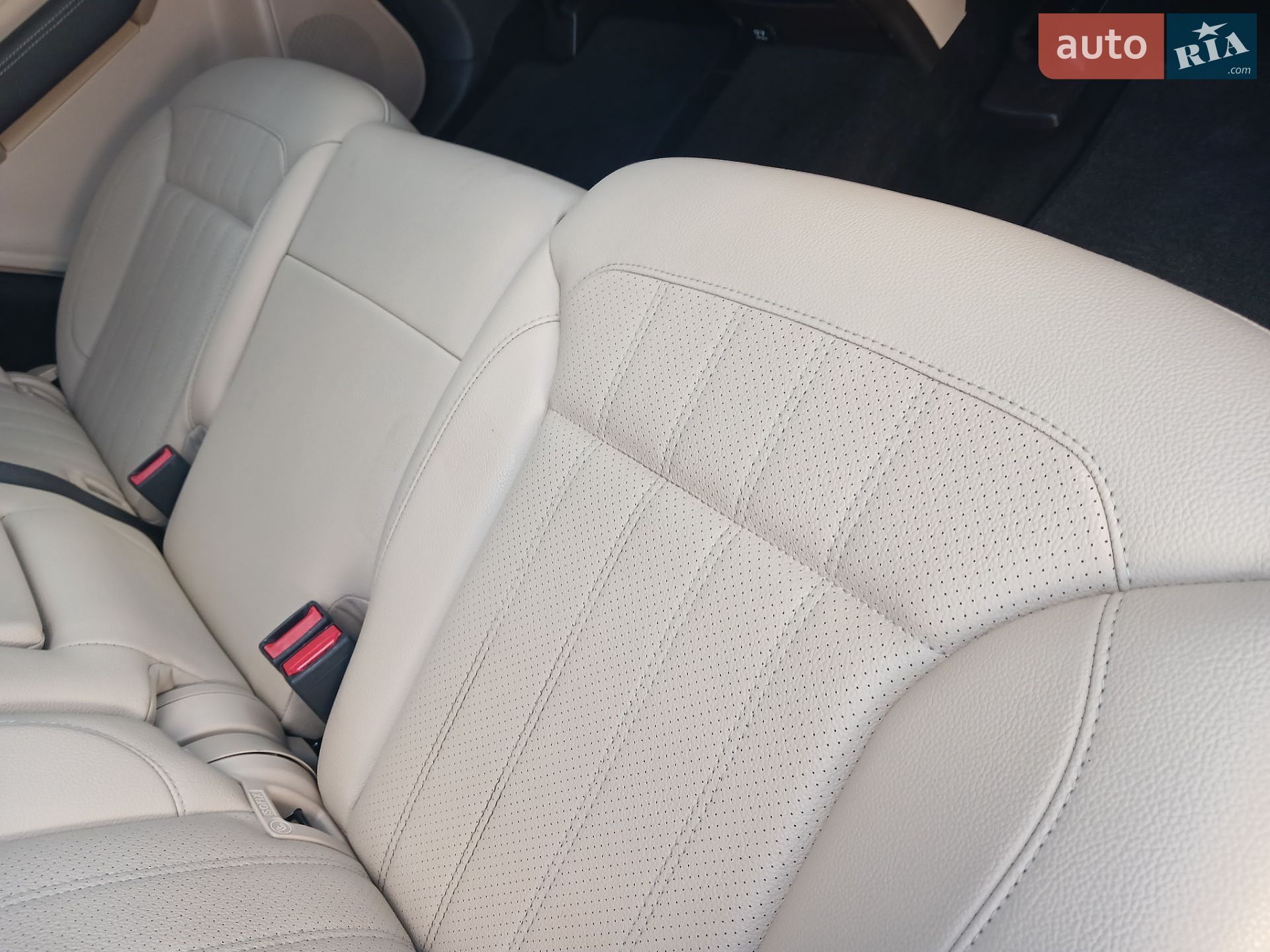 Mercedes-Benz GLE-Class 2016 VIN 4JGDA5JB8GA658595 фото оголошення 8 з 82