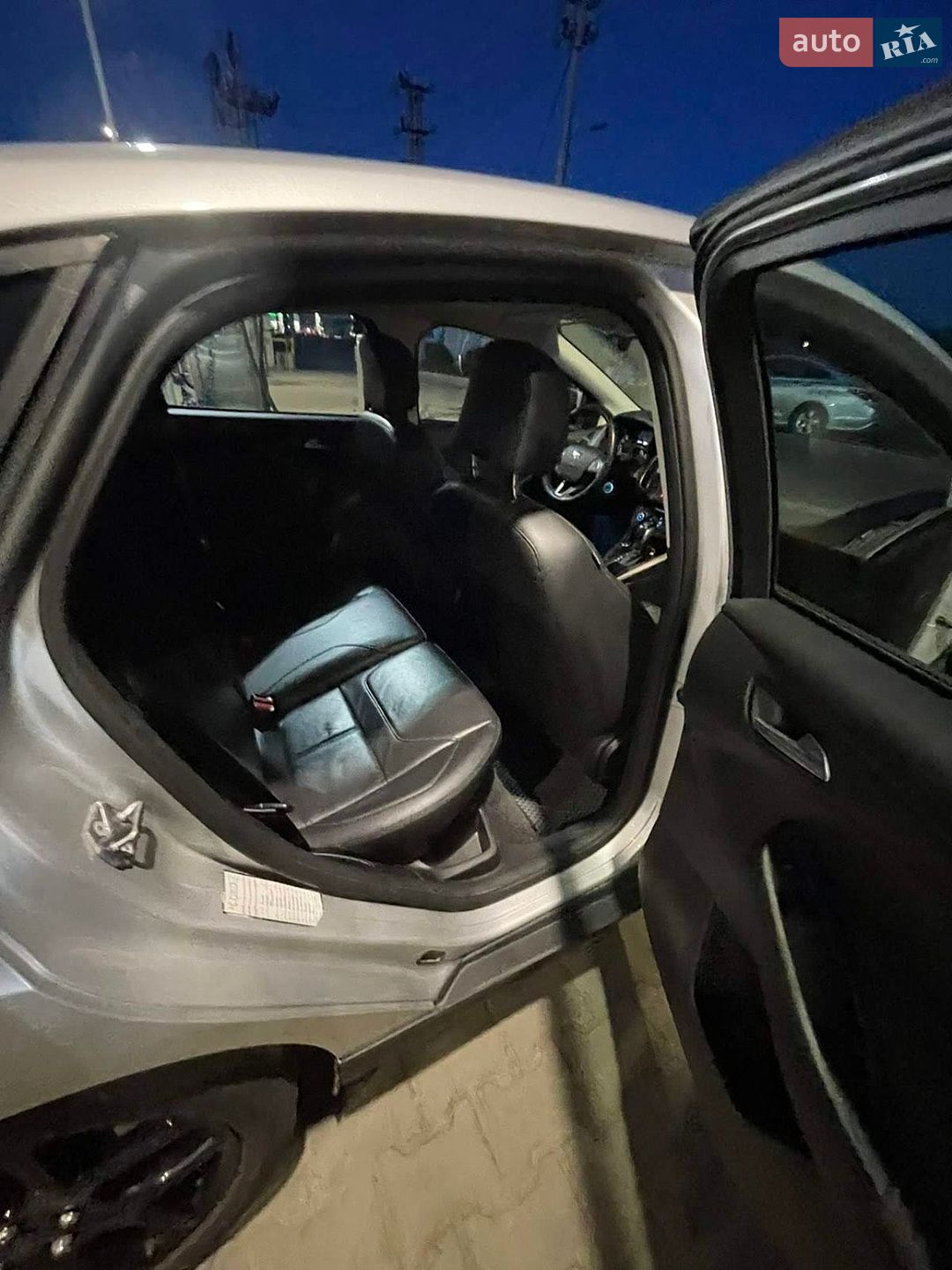 Ford Focus 2015 VIN 1FADP3F26GL222001 фото оголошення 14 з 14