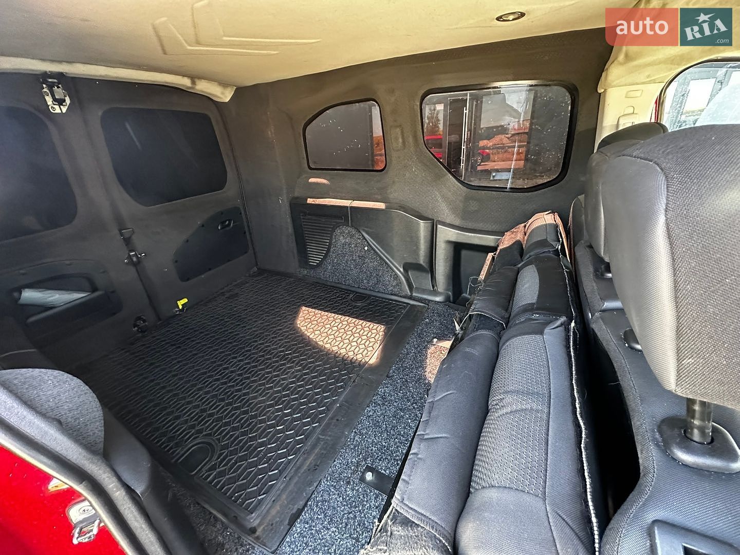 Citroen Berlingo 2010 VIN VF77F9HXCAJ718523 фото оголошення 24 з 36