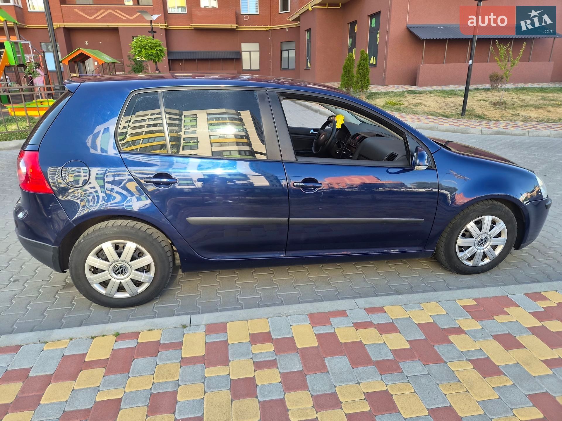 Volkswagen Golf 2005 VIN WVWZZZ1KZ5W237481 фото оголошення 9 з 16