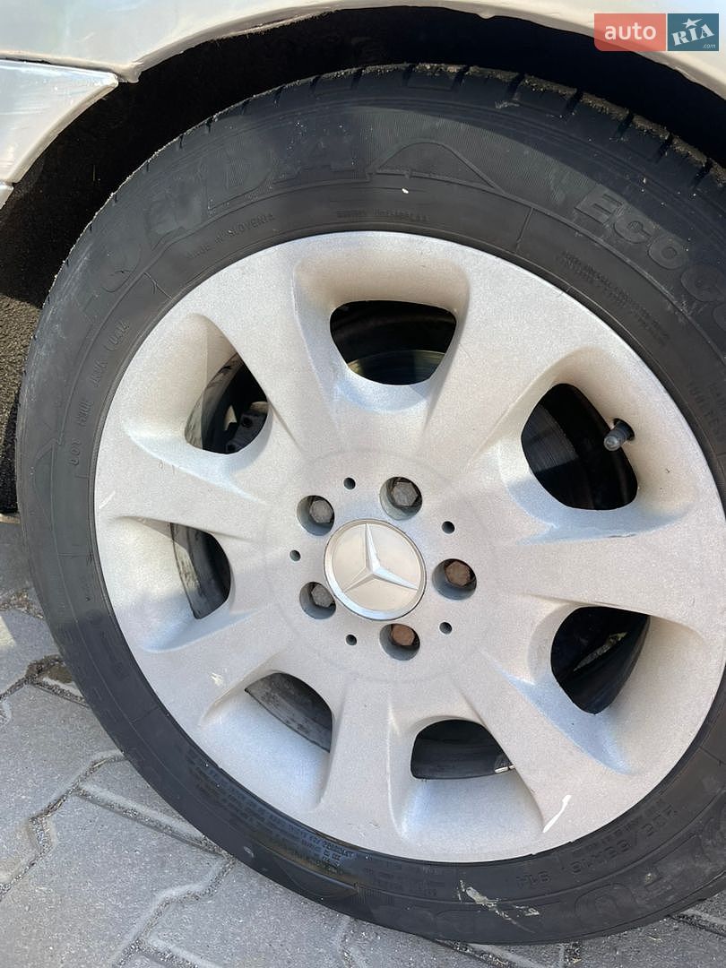 Mercedes-Benz C-Class 2001 VIN WDB2032061F211007 фото оголошення 16 з 25