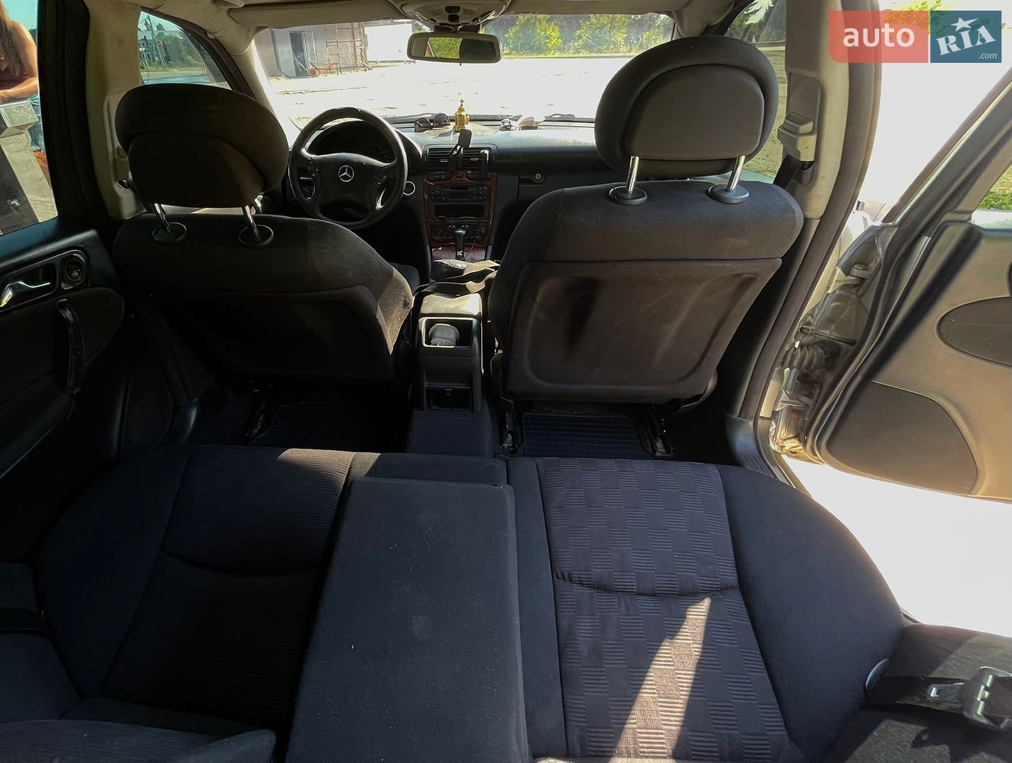 Mercedes-Benz C-Class 2001 VIN WDB2032061F211007 фото оголошення 17 з 25