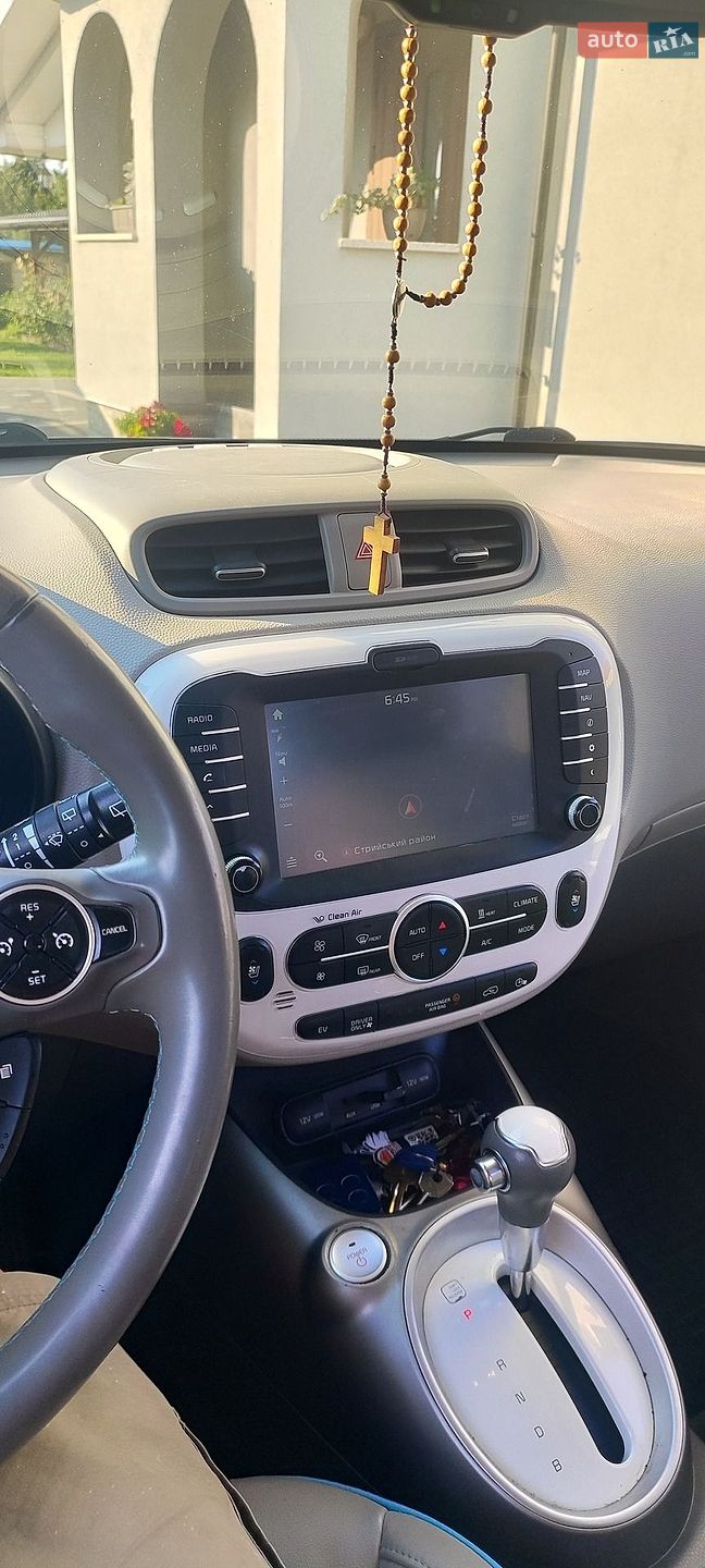 Kia Soul 2014 VIN KNAJX81EFF7001767 фото оголошення 2 з 17