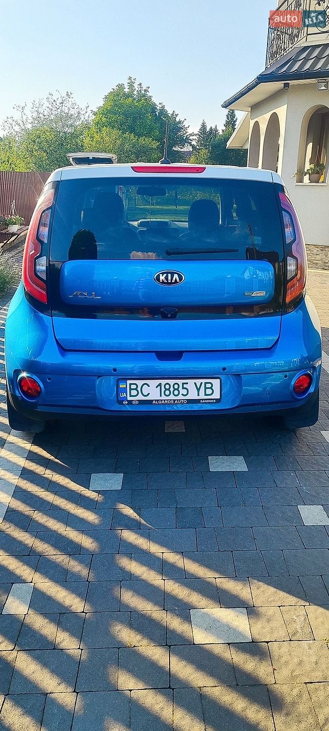 Kia Soul 2014 VIN KNAJX81EFF7001767 фото оголошення 6 з 17
