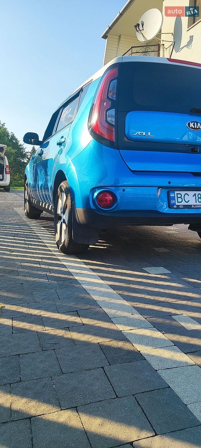 Kia Soul 2014 VIN KNAJX81EFF7001767 фото оголошення 14 з 17