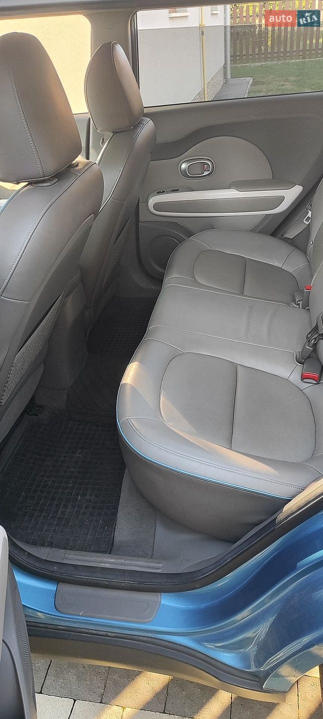 Kia Soul 2014 VIN KNAJX81EFF7001767 фото оголошення 15 з 17