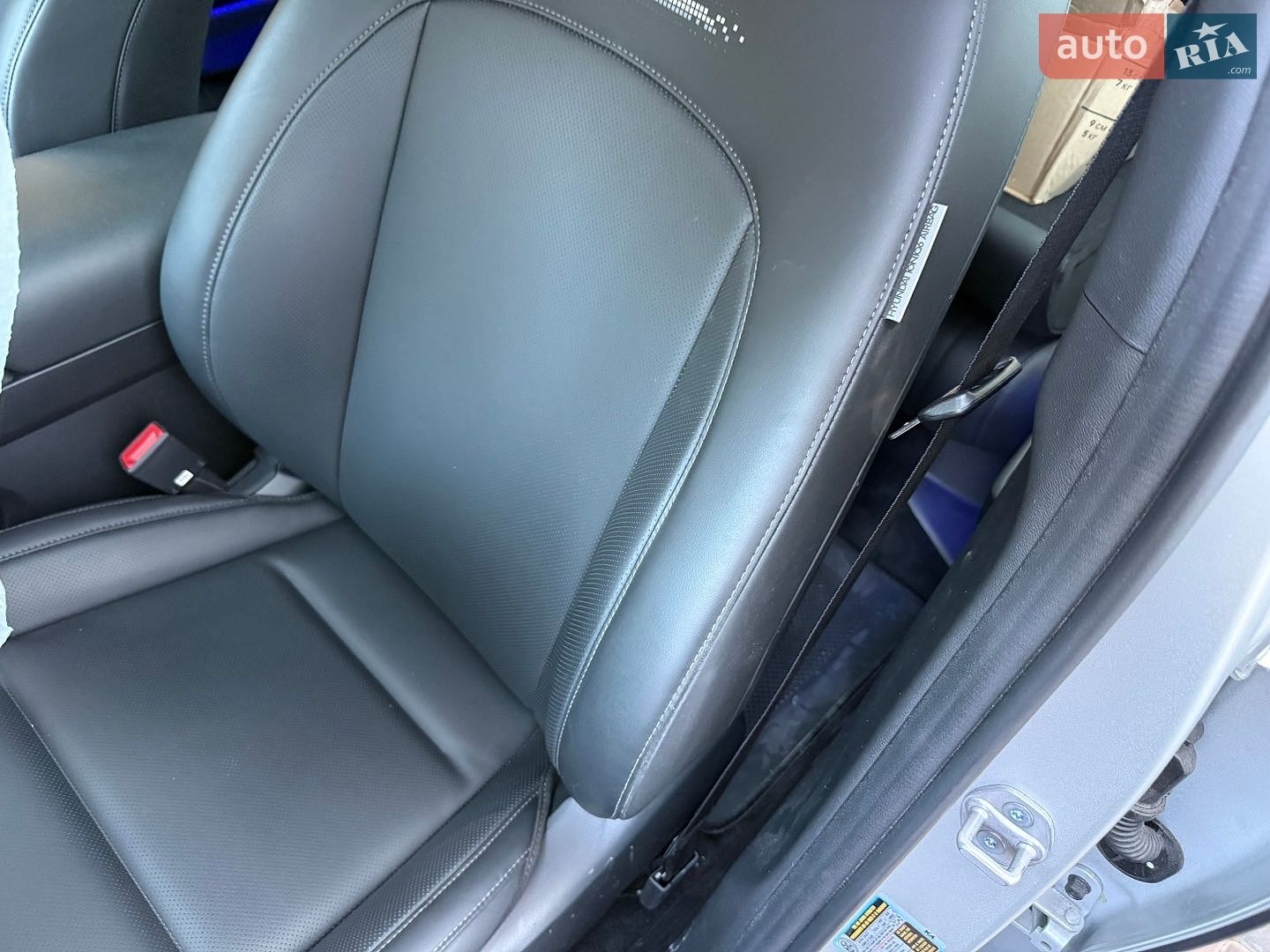 Hyundai Ioniq 6 2023 VIN KMHM34AA4PA041769 фото оголошення 39 з 48