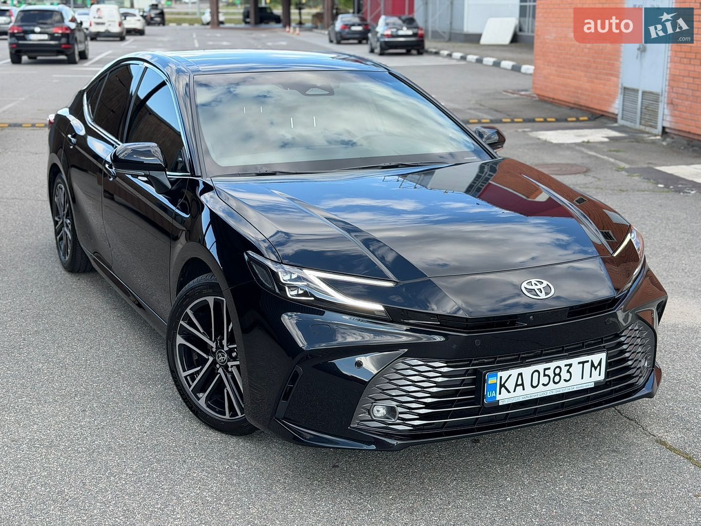 Toyota Camry 2025 VIN JTNAHACK903028079 фото оголошення 9 з 72