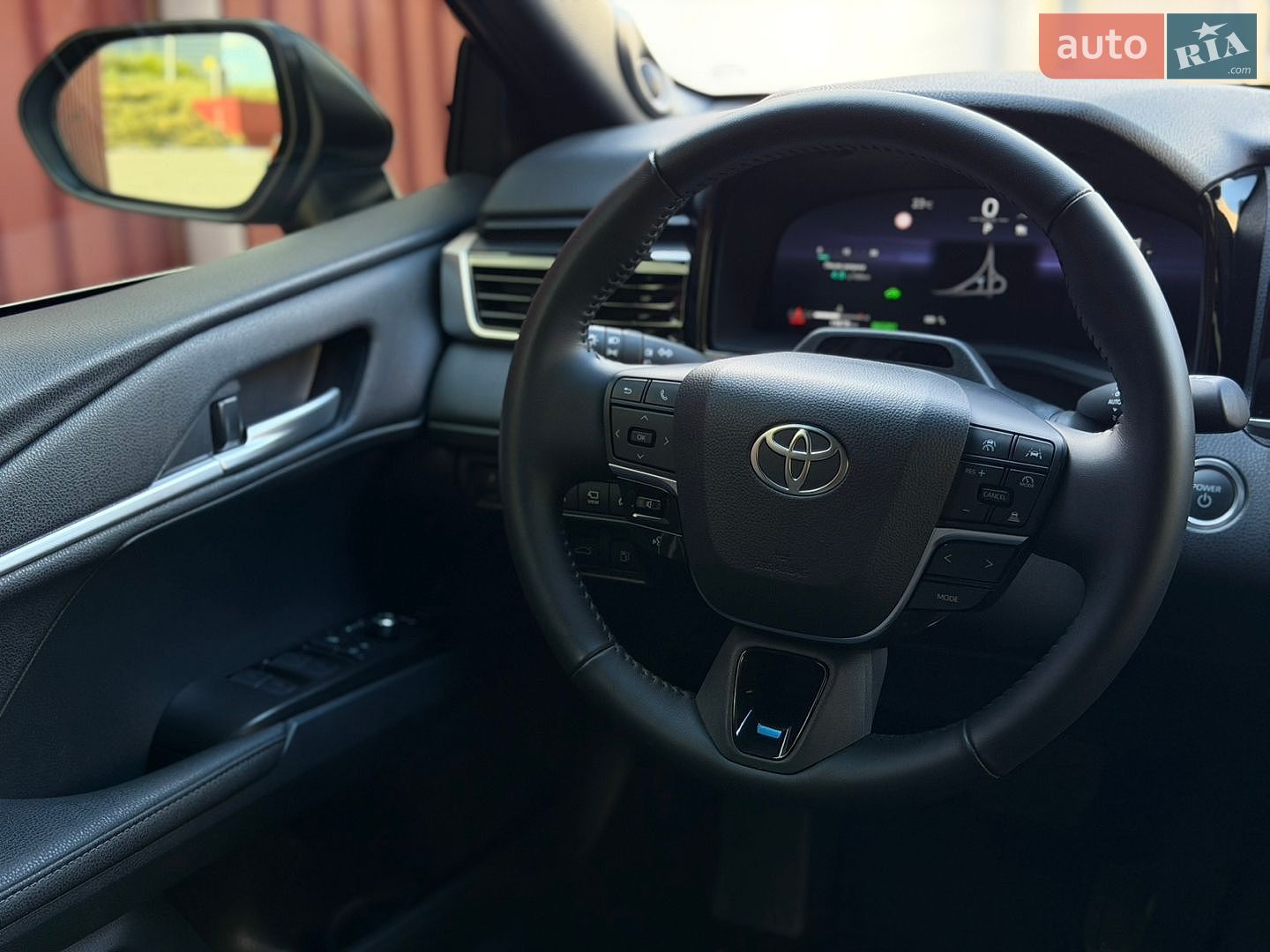 Toyota Camry 2025 VIN JTNAHACK903028079 фото оголошення 24 з 72