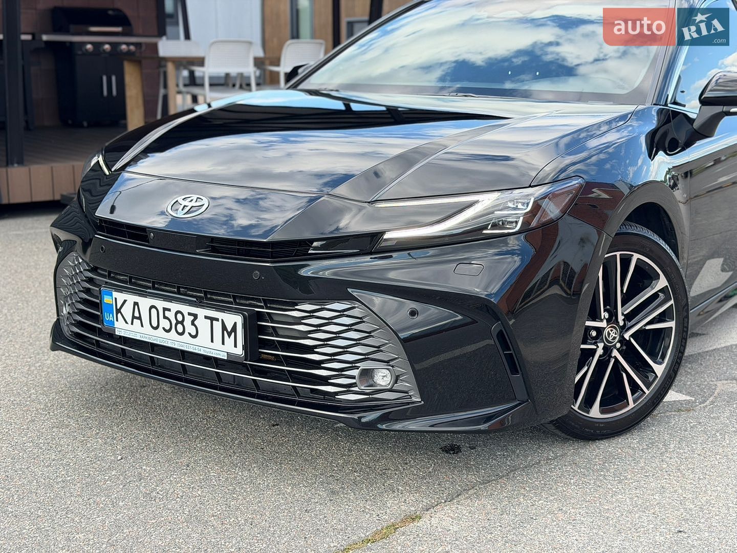 Toyota Camry 2025 VIN JTNAHACK903028079 фото оголошення 3 з 72