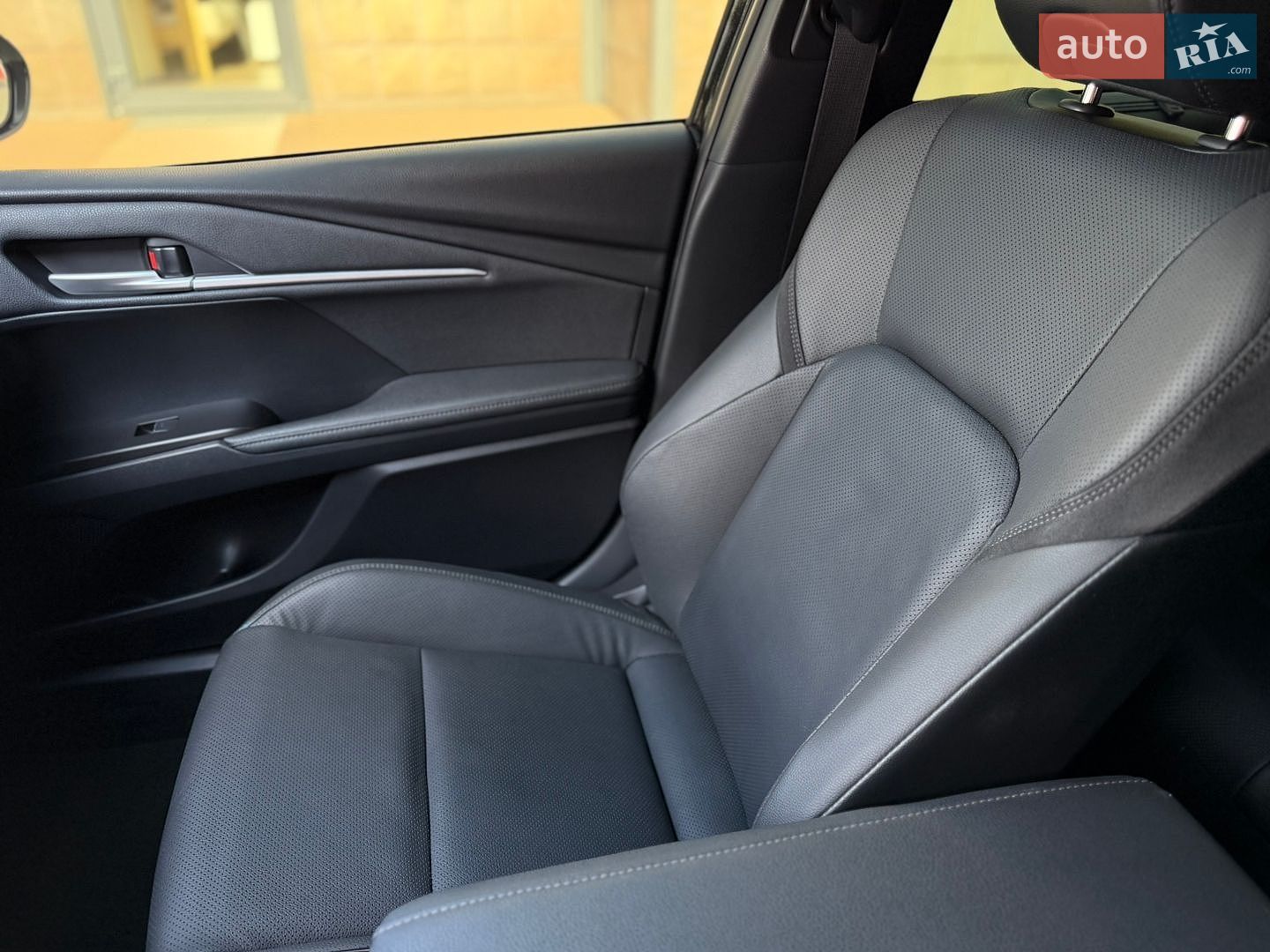 Toyota Camry 2025 VIN JTNAHACK903028079 фото оголошення 35 з 72