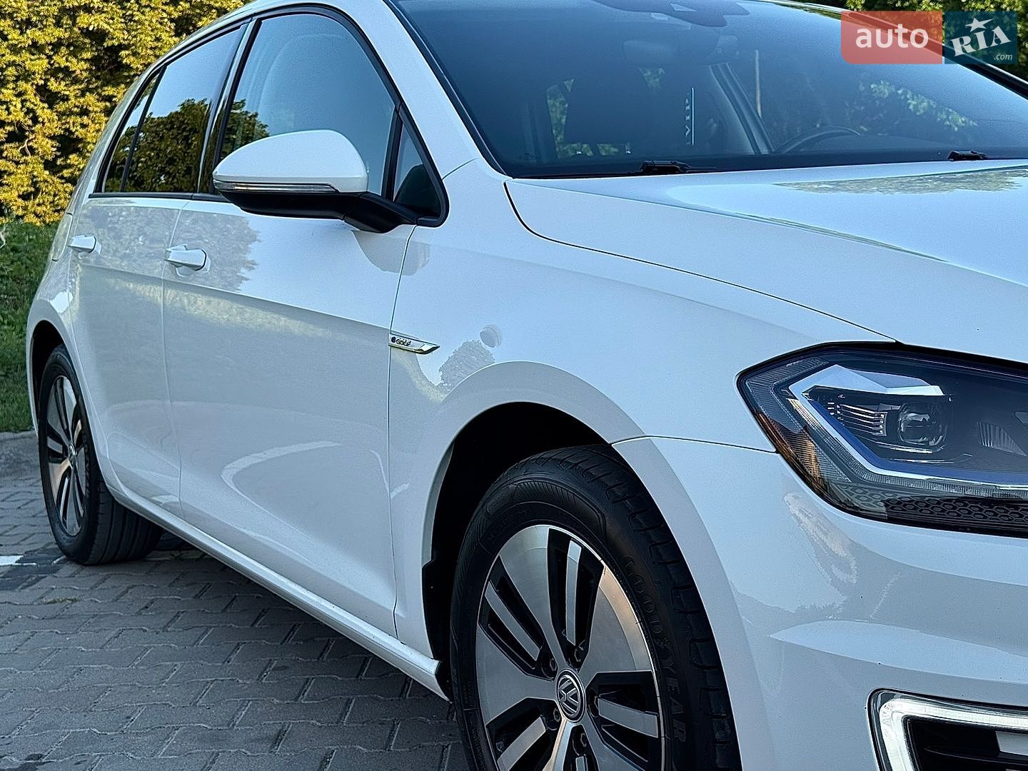 Volkswagen e-Golf 2018 VIN WVWZZZAUZJ8910428 фото оголошення 13 з 70