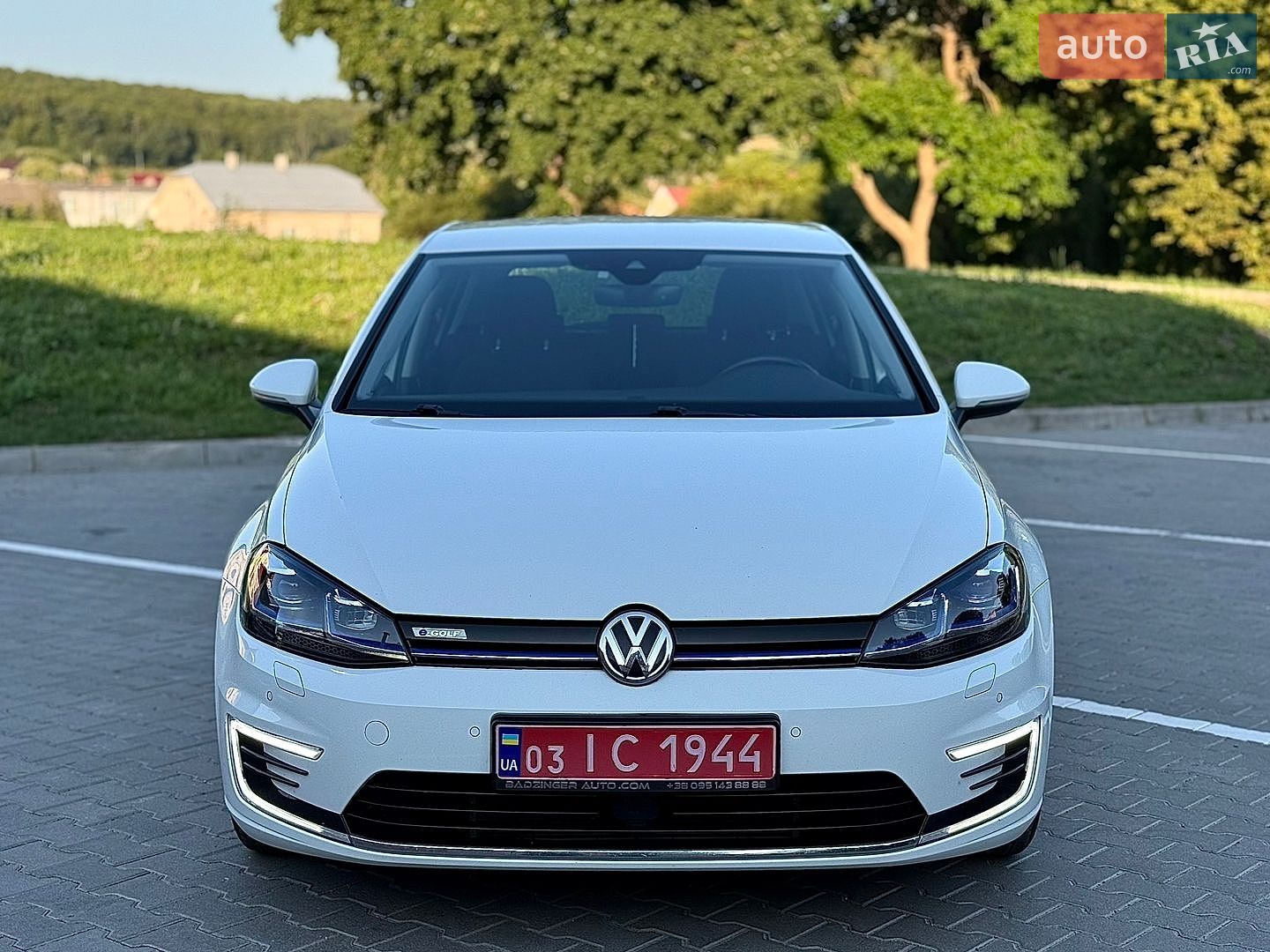 Volkswagen e-Golf 2018 VIN WVWZZZAUZJ8910428 фото оголошення 14 з 70
