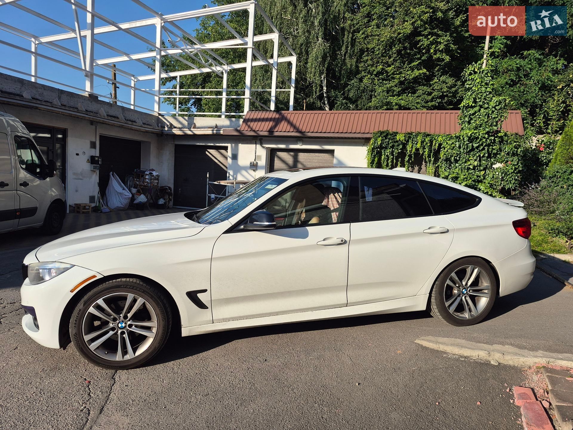 BMW 3 Series GT 2013 VIN WBA3X5C59ED557130 фото оголошення 6 з 11