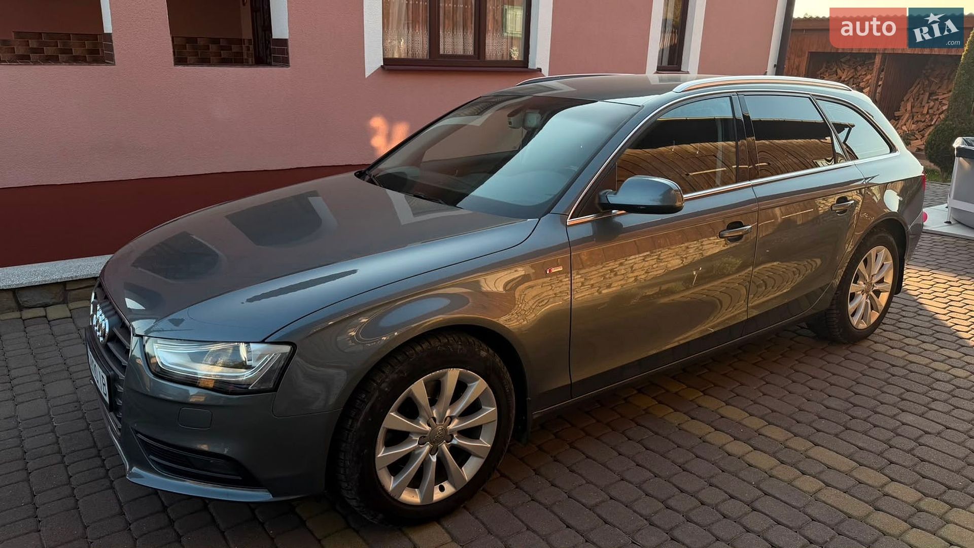 Audi A4 2011 VIN WAUZZZ8K6DA001125 фото оголошення 2 з 12