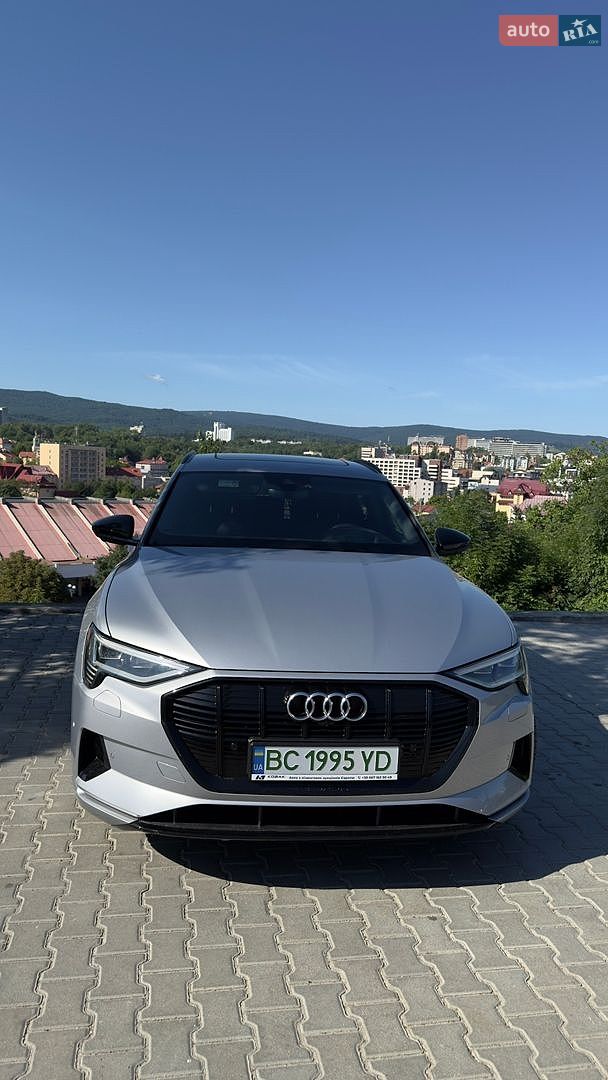 Audi e-tron Sportback 2021 VIN WAUZZZGE1MB036046 фото оголошення 31 з 43