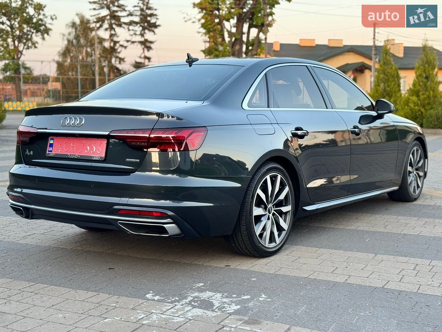 Audi A4 2021 VIN WAUABAF45MA060139 фото оголошення 10 з 46